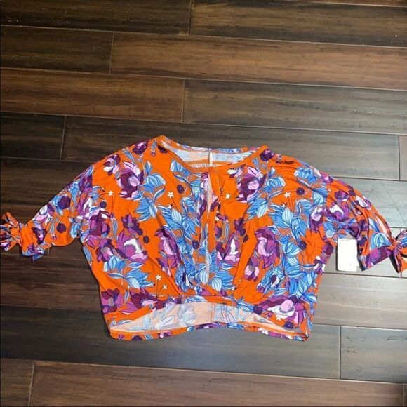 Free People Festive Orange Combo - Picture 1 of 6